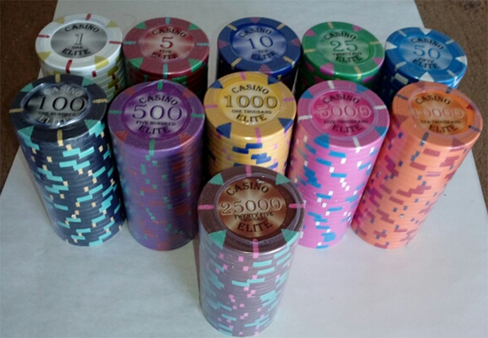 300 poker chips Triangle elite 14 gram choice of 11 denominations 